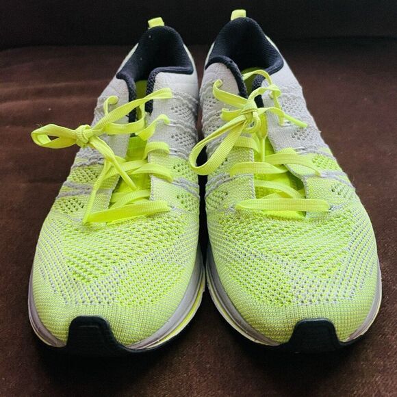 Nike Flyknit Trainer Running Shoes Mens Size 6.5 Womens 8 US 39 Volt White Gray - Picture 3 of 13